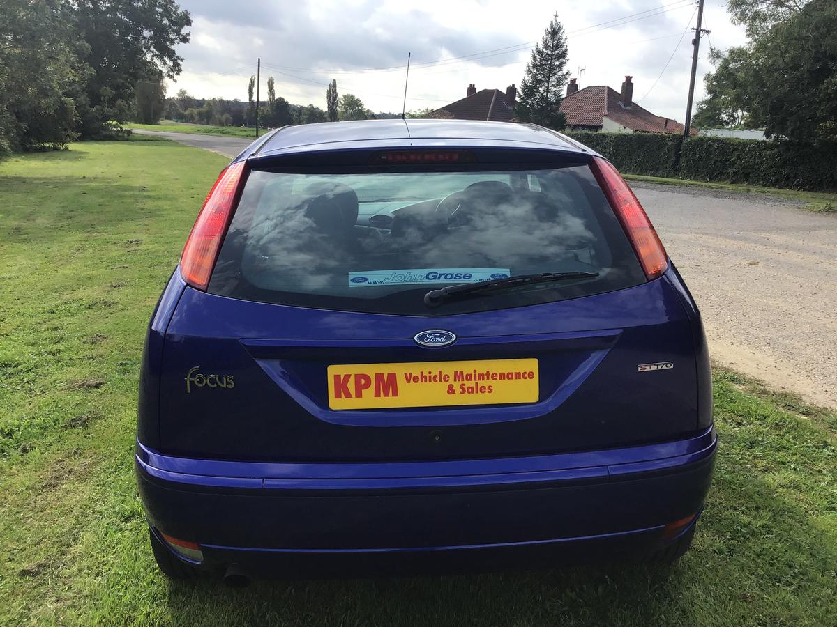 Ford - Focus ST170