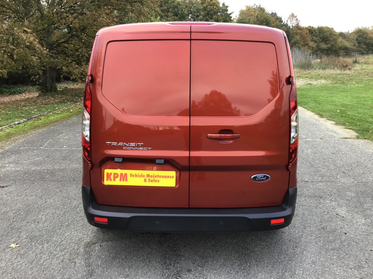 Ford - Transit Connect 