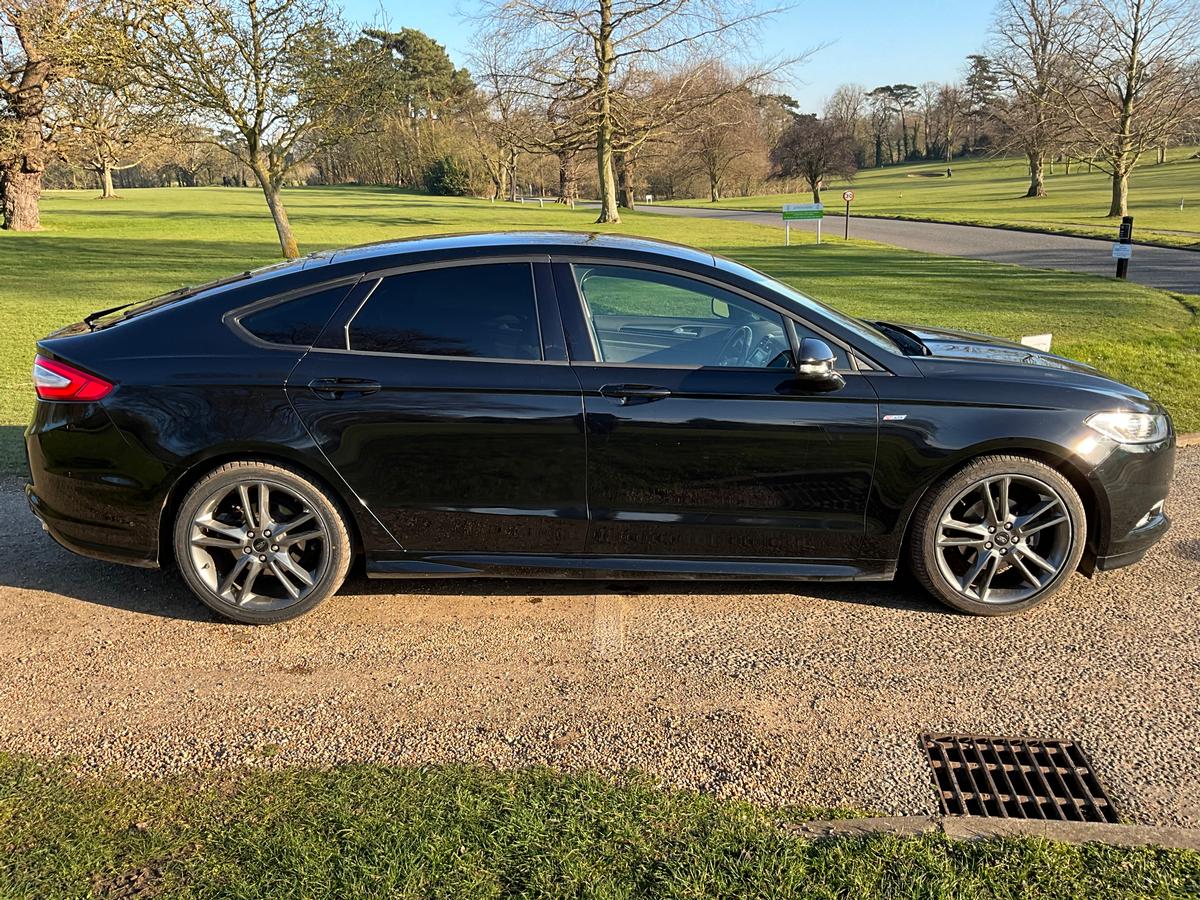 Ford  - Mondeo 