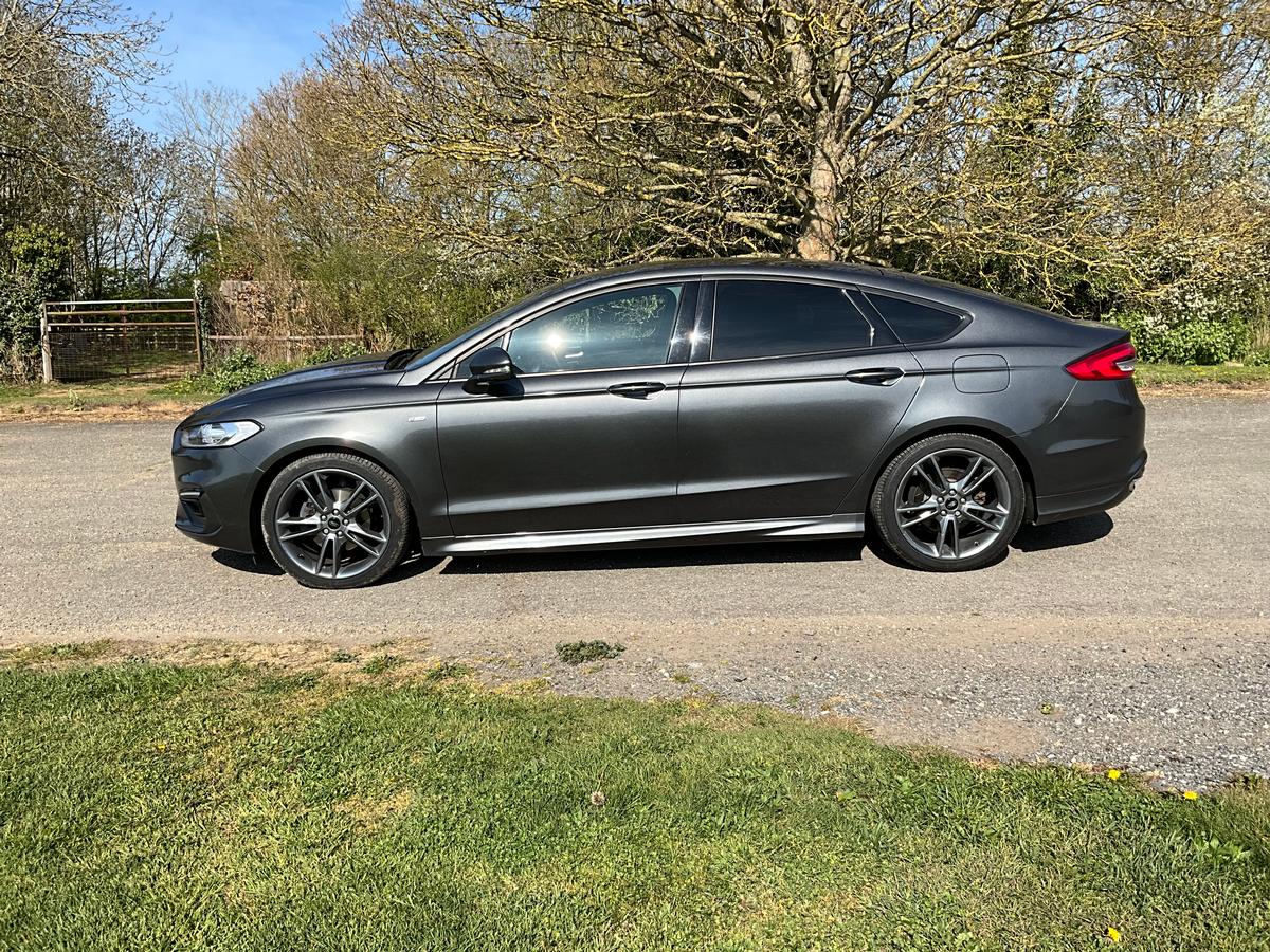 Ford - Mondeo