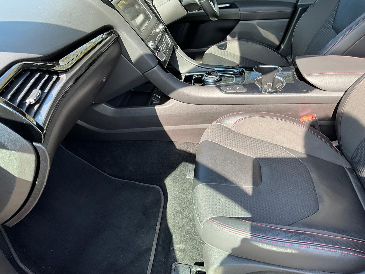 Ford - Mondeo