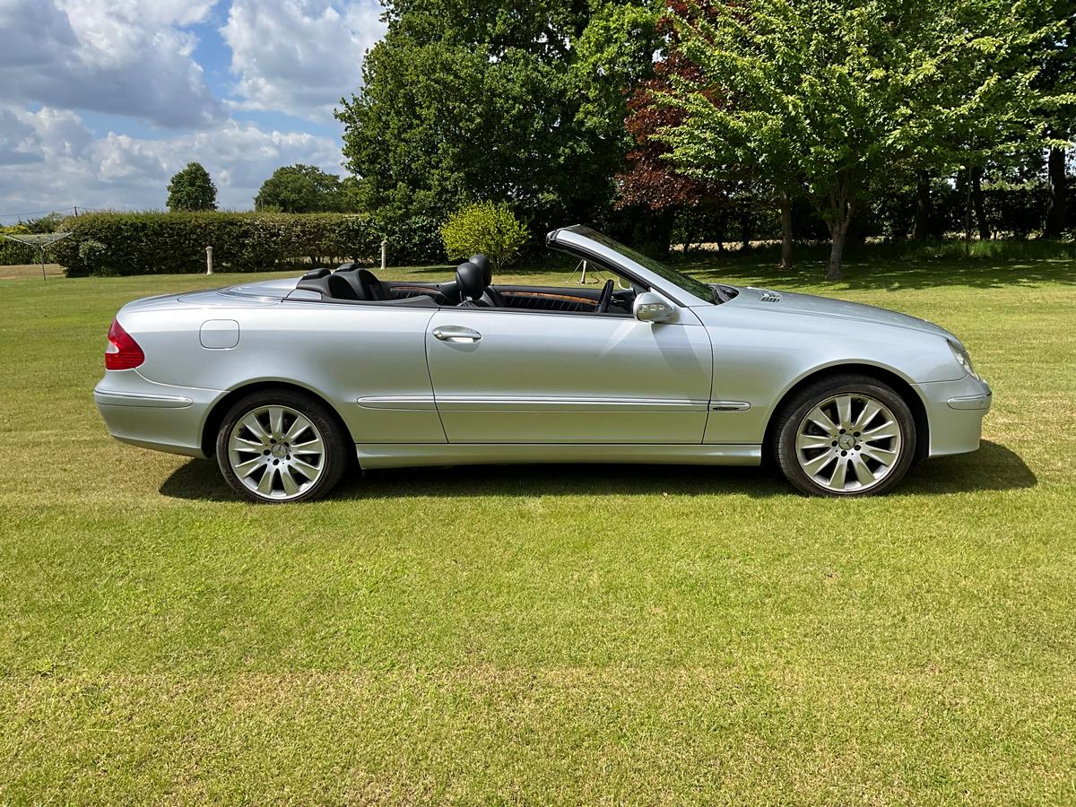 Mercedes - Clk320