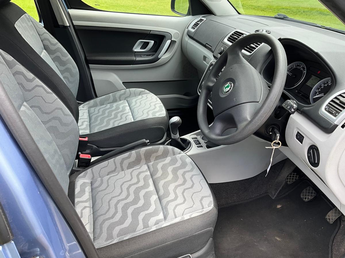 Skoda - Roomster