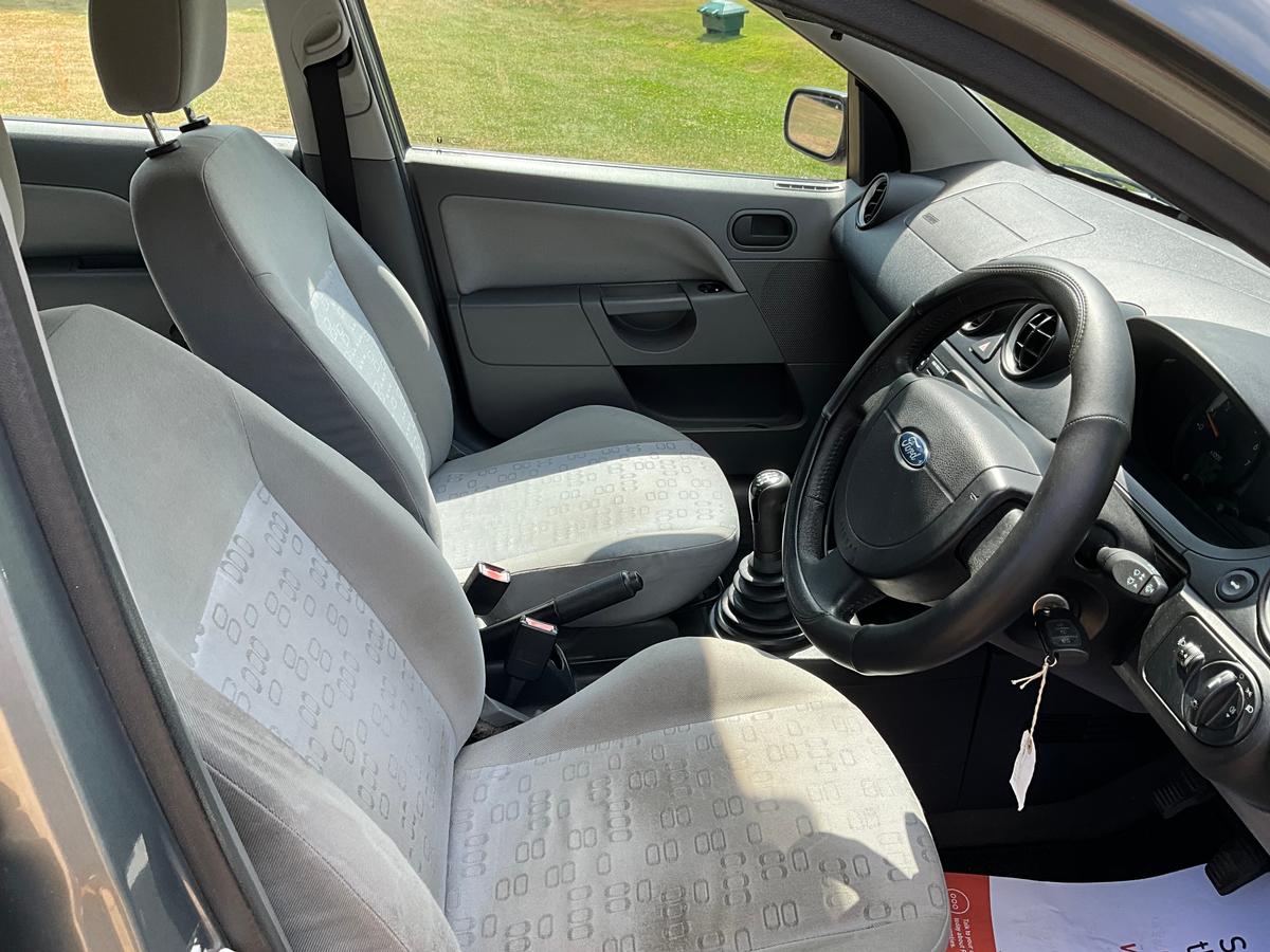 Ford - Fiesta 1.25 lx