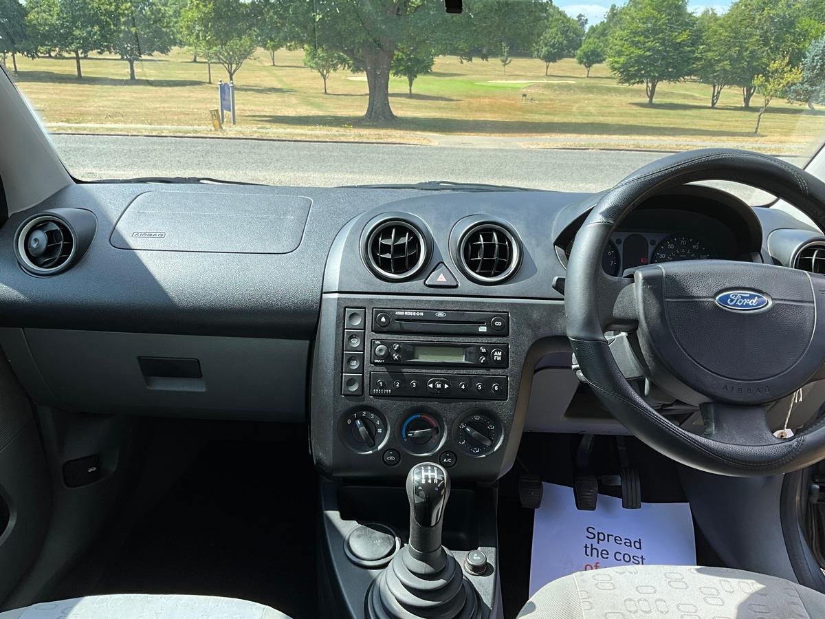 Ford - Fiesta 1.25 lx