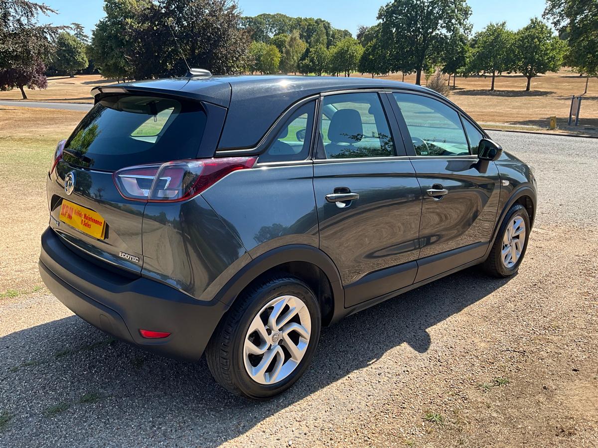 Vauxhall - Crossland x