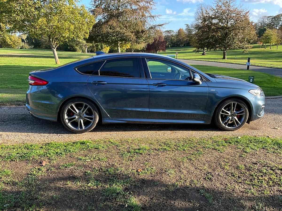 Ford - Mondeo
