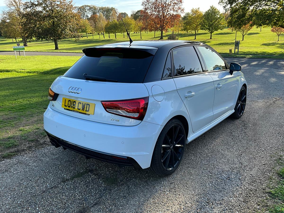Audi - A1