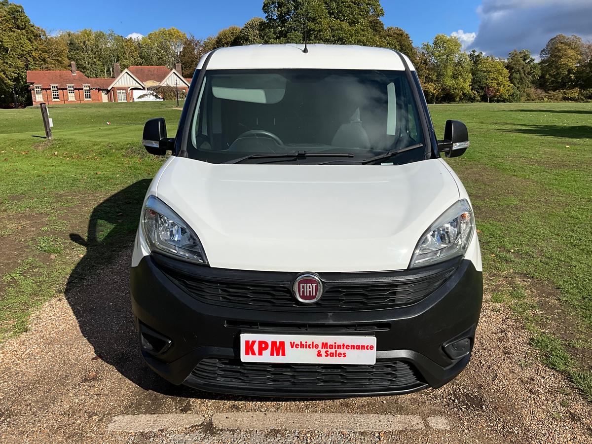 Fiat - Doblo. Van